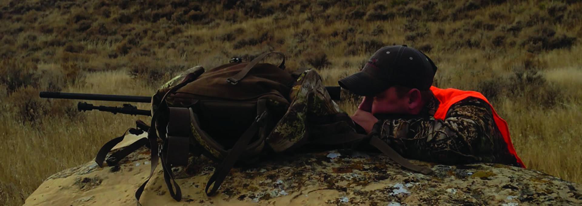 Mule Deer, Pronghorn Antelope Or Elk Hunt In Wyoming Mule Deer, Pronghorn Antelope Or Elk Hunt In Wyoming