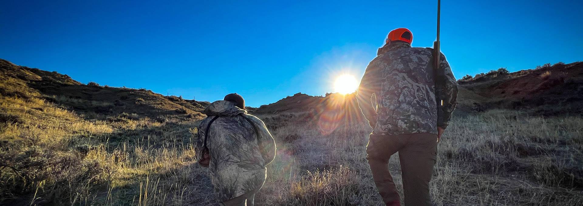 Mule Deer, Pronghorn Antelope Or Elk Hunt In Wyoming Mule Deer, Pronghorn Antelope Or Elk Hunt In Wyoming